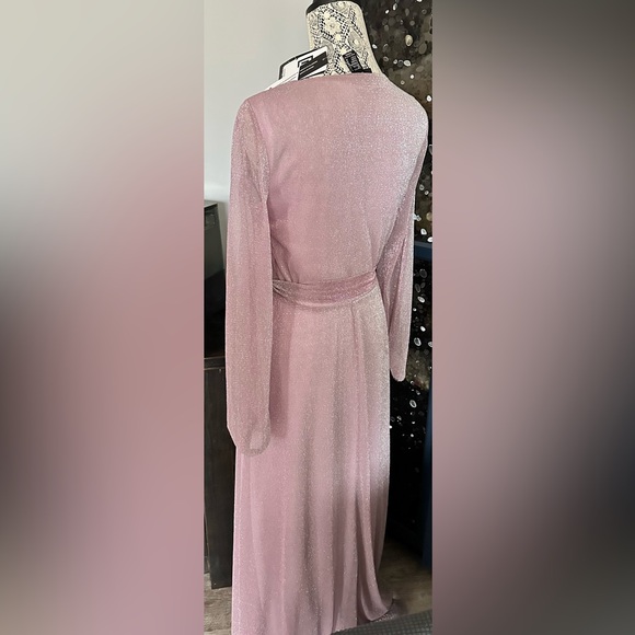 Shimmery pink dress - Picture 3 of 5